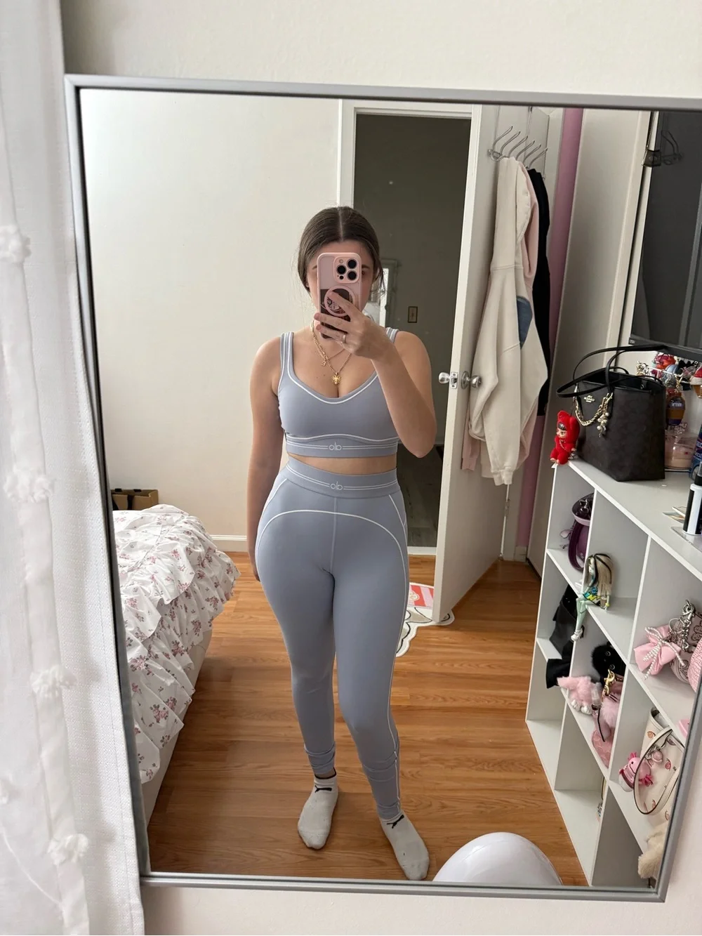 ALO Yoga Frost Sports Bra & Leggings Set